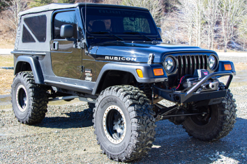 2005 Jeep Wrangler TJ Unlimited Rubicon HEMI Black - SOLD