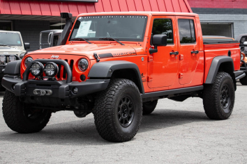 Pre-Owned 2015 6.4L HEMI Brute Double Cab Conversion Orange - SOLD