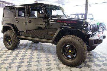 Black 17" x 8.5" AEV Pintler Wheels with Yellow Center Cap 