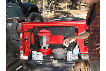 Smittybilt Jeep JK Tailgate Table 